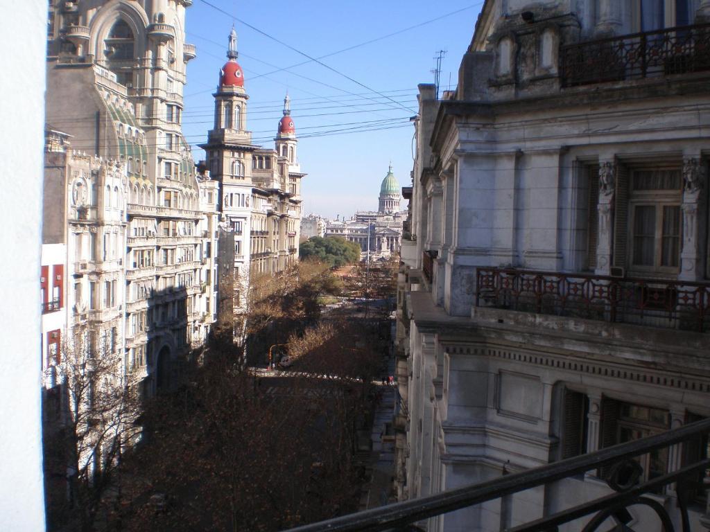 Hotel Chile Буенос Айрес Екстериор снимка